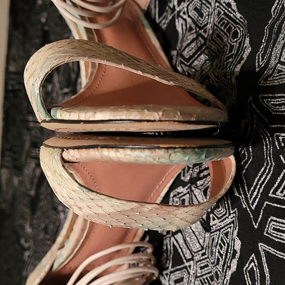 Vince Camuto Wesley Watercolor Swirls Strappy Snakeskin Embossed Heels - Picture 5 of 11